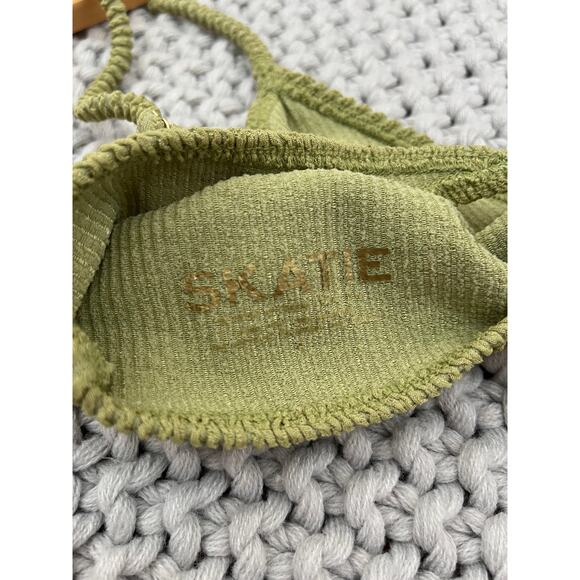 Skatie• ‘Sarah’ Bikini Top in Matcha Crinkle - Picture 10 of 12